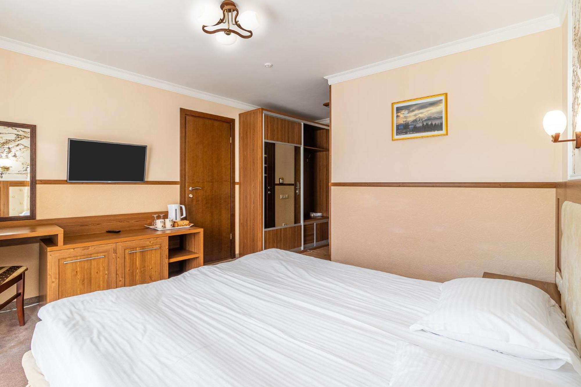 Petros Hotel Bukovel Værelse billede